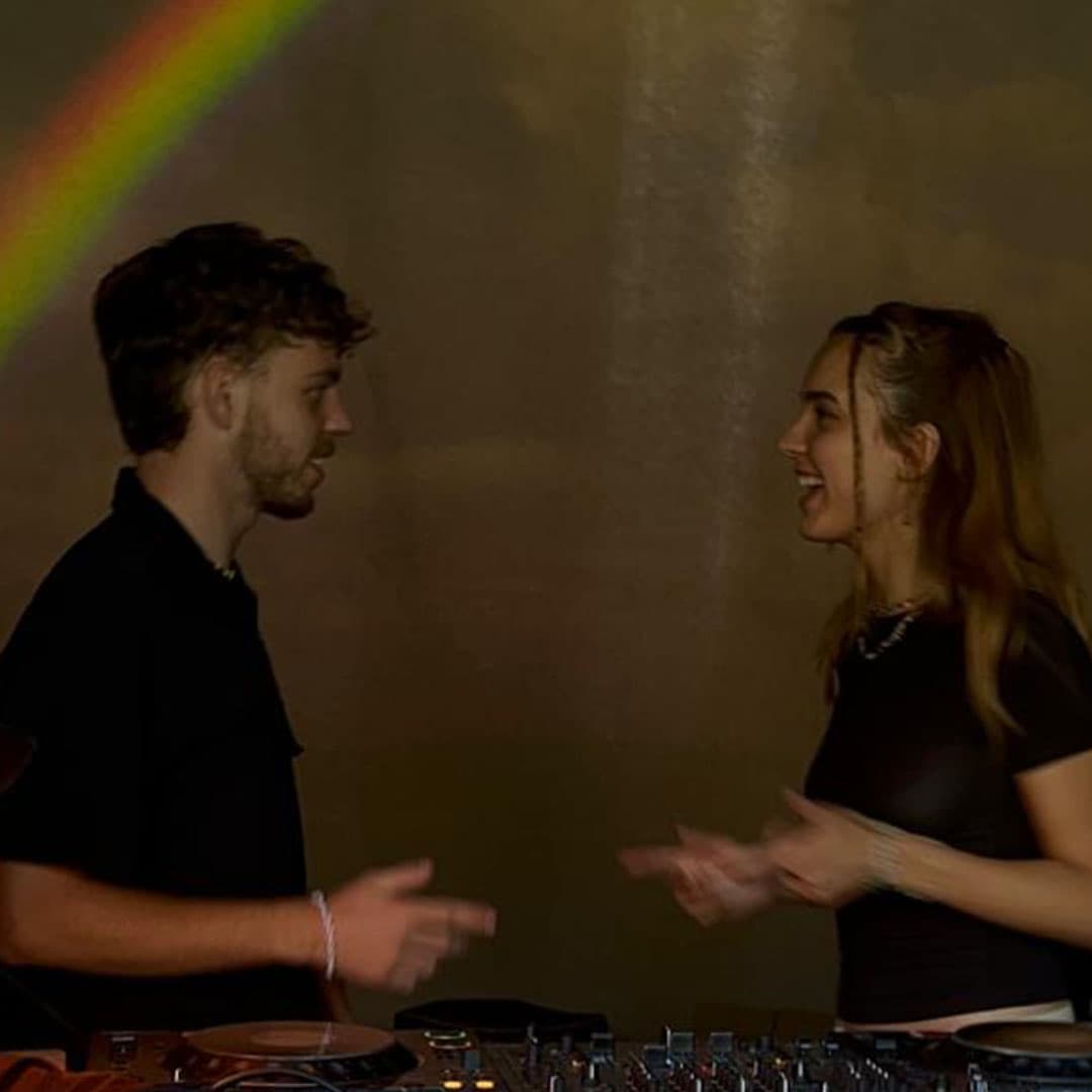 DJ YUGO X bisschenschneller Card Bild